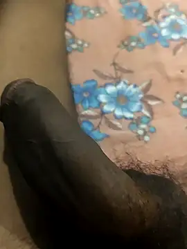 sanddyk99 online show from 11-05-25, 06:41