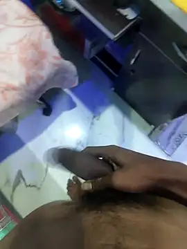 sanddyk99 online show from 02-09-26, 06:34