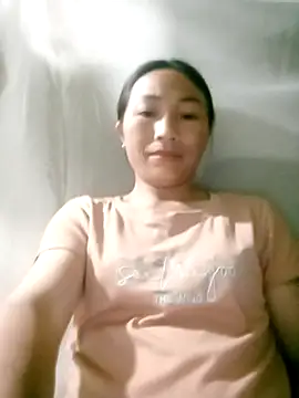 lucybaby00 online show from 04-29-26, 09:43