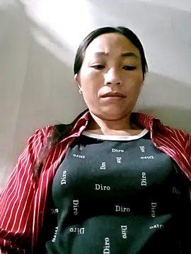 lucybaby00 online show from 05-10-26, 10:37