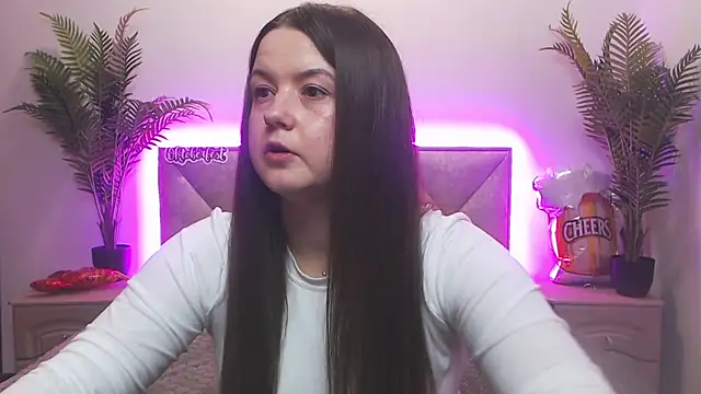 Snapshot of MavkaCute chatting on 10-04-25, 06:06 MavkaCute online show from 10-04-25, 06:06