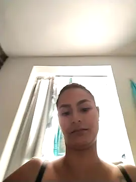 gabysanta  online show from 05-04-26, 05:42