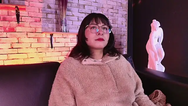 Snapshot of kitty_malach chatting on 02-11-26, 03:00 kitty malach online show from 02-11-26, 03:00