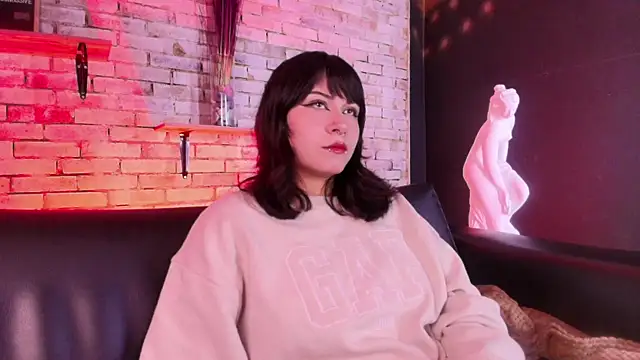 Snapshot of kitty_malach chatting on 02-21-26, 03:29 kitty malach online show from 02-21-26, 03:29