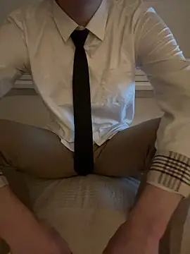 max x xine  online show from 10-23-25, 03:00