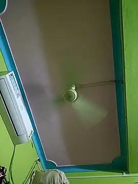 Hotcupale345 online show from 04-01-26, 05:21