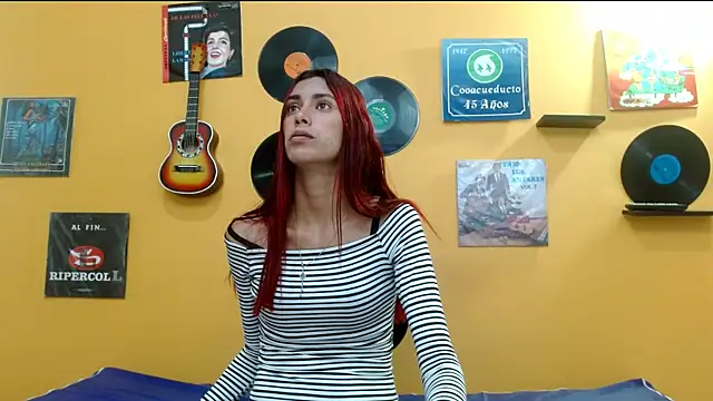 skinnyverus18 online show from 11-21-25, 07:01