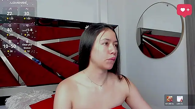 SaraWagner  online show from 05-12-26, 12:08
