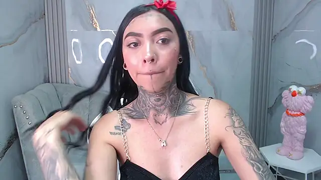 Ashley Blum v online show from 09-16-25, 08:32