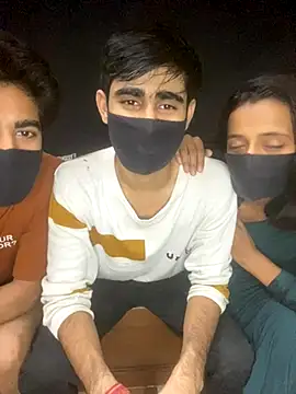 Joy Love Roxie online show from 10-12-25, 07:35