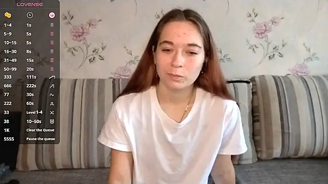 KissKarina online show from 10-04-25, 10:13