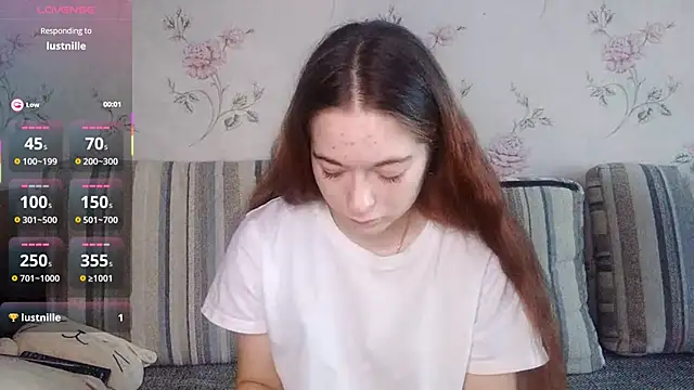 KissKarina online show from 10-31-25, 12:28