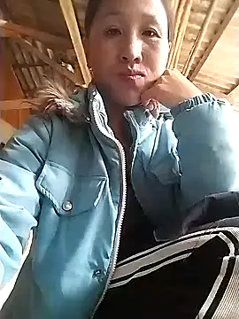 cute love00 online show from 12-21-25, 08:54