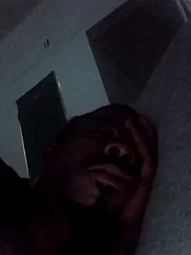 Snapshot of DonBloodrush chatting on 09-25-25, 10:30 DonBloodrush online show from 09-25-25, 10:30