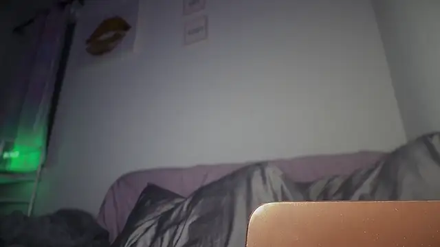 bbgurlnickii online show from 11-13-25, 08:13