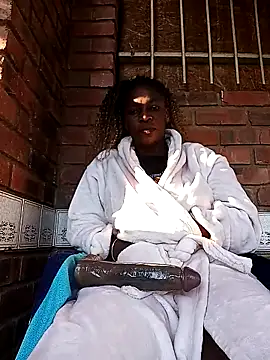 Snapshot of MatureGoddess_ chatting on 04-02-26, 05:05 MatureGoddess online show from 04-02-26, 05:05