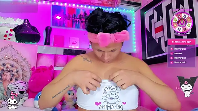 Snapshot of Brianny_Virtual chatting on 10-10-25, 09:03 Brianny Virtual online show from 10-10-25, 09:03