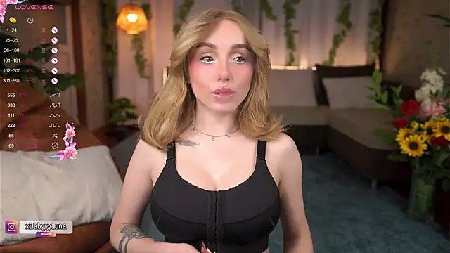 Snapshot of BabyyyLunaX chatting on 05-04-26, 07:54 BabyyyLunaX online show from 05-04-26, 07:54