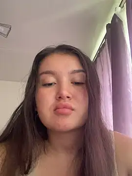 LexeeLuv online show from 06-09-26, 10:27