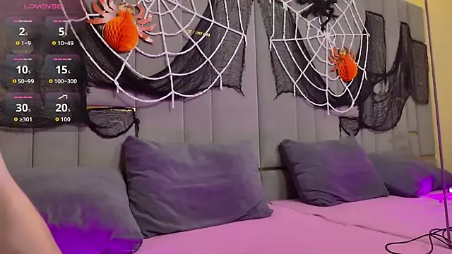 Snapshot of TheodoreMcLovin chatting on 10-14-25, 03:46 TheodoreMcLovin online show from 10-14-25, 03:46