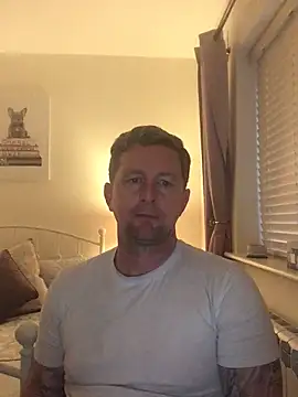 Snapshot of Crusher19830 chatting on 10-29-25, 05:14 Crusher19830 online show from 10-29-25, 05:14