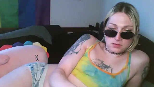 Snapshot of AthenaAphrodisia chatting on 02-19-26, 05:31 AthenaAphrodisia online show from 02-19-26, 05:31