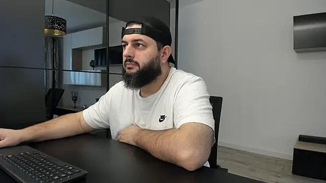 DravenPeak online show from 11-17-25, 02:01