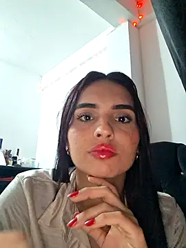 EmiliaSomer online show from 09-24-25, 02:37