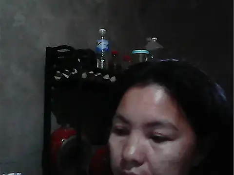 Snapshot of oceanlover23 chatting on 09-12-25, 10:43 oceanlover23 online show from 09-12-25, 10:43