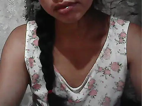 Snapshot of oceanlover23 chatting on 10-16-25, 11:50 oceanlover23 online show from 10-16-25, 11:50