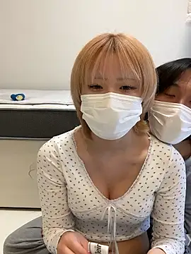 reon reonreon online show from 12-18-25, 05:24