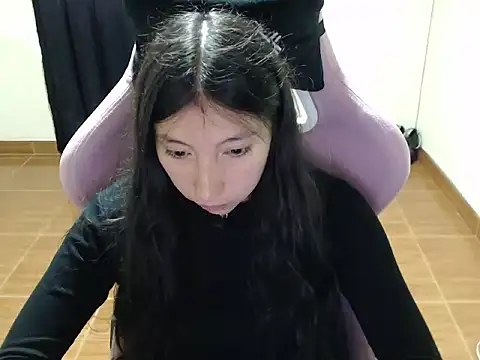 ScarlettShirahoshi online show from 09-25-25, 06:11