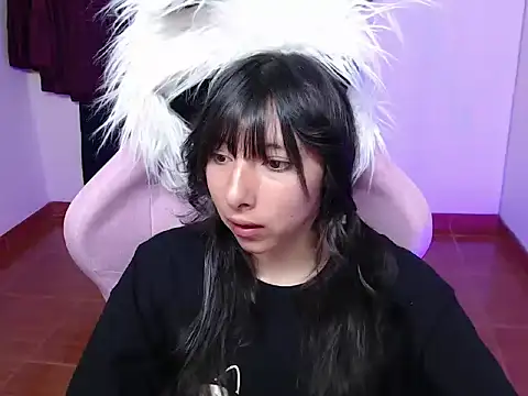 ScarlettShirahoshi online show from 10-29-25, 06:53