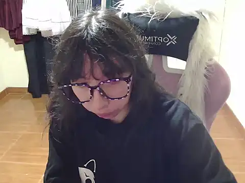 ScarlettShirahoshi online show from 12-21-25, 09:11