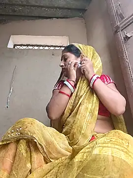Snapshot of Aneeta12A chatting on 09-18-25, 01:18 Aneeta12A online show from 09-18-25, 01:18