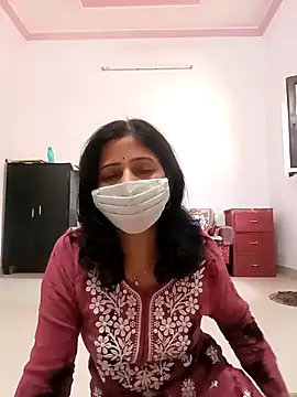 Snapshot of BITEXBABYlove chatting on 10-11-25, 06:56 BITEXBABYlove online show from 10-11-25, 06:56