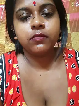 Hot-Show2 online show from 10-29-25, 12:46