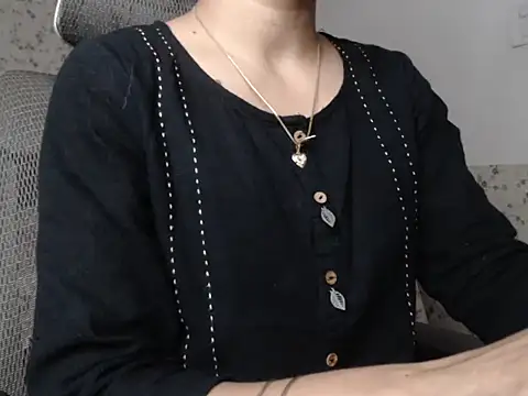 Snapshot of snow_white123 chatting on 10-14-25, 08:53 snow white123 online show from 10-14-25, 08:53