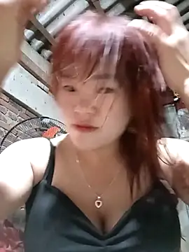 Snapshot of sukabae00 chatting on 09-30-25, 12:43 sukabae00 online show from 09-30-25, 12:43