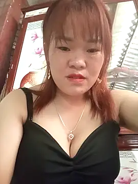 Snapshot of sukabae00 chatting on 10-12-25, 03:27 sukabae00 online show from 10-12-25, 03:27