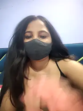 Snapshot of Lusty-radhika chatting on 04-11-26, 01:37 Lusty-radhika online show from 04-11-26, 01:37