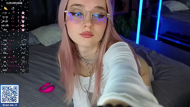 Snapshot of exxxcore_ chatting on 10-20-25, 09:54 exxxcore online show from 10-20-25, 09:54