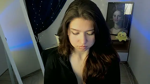 Sandra Curly online show from 05-15-26, 01:07