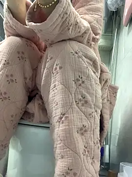 Snapshot of cgooh-611 chatting on 11-04-25, 02:32 cgooh-611 online show from 11-04-25, 02:32