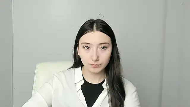 ScarlettVibe  online show from 10-17-25, 05:32