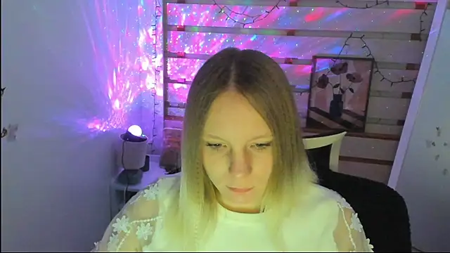 Kassandra XX online show from 10-23-25, 06:56