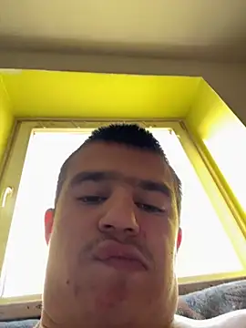 Snapshot of pussyhunter323557 chatting on 11-01-25, 12:40 pussyhunter323557 online show from 11-01-25, 12:40