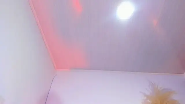 Snapshot of SagiraBelle chatting on 07-28-26, 06:20 SagiraBelle online show from 07-28-26, 06:20