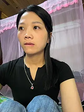 thaoyeuuu online show from 10-21-25, 10:05