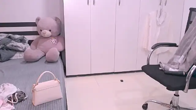 bunny b4nny online show from 09-24-25, 02:42